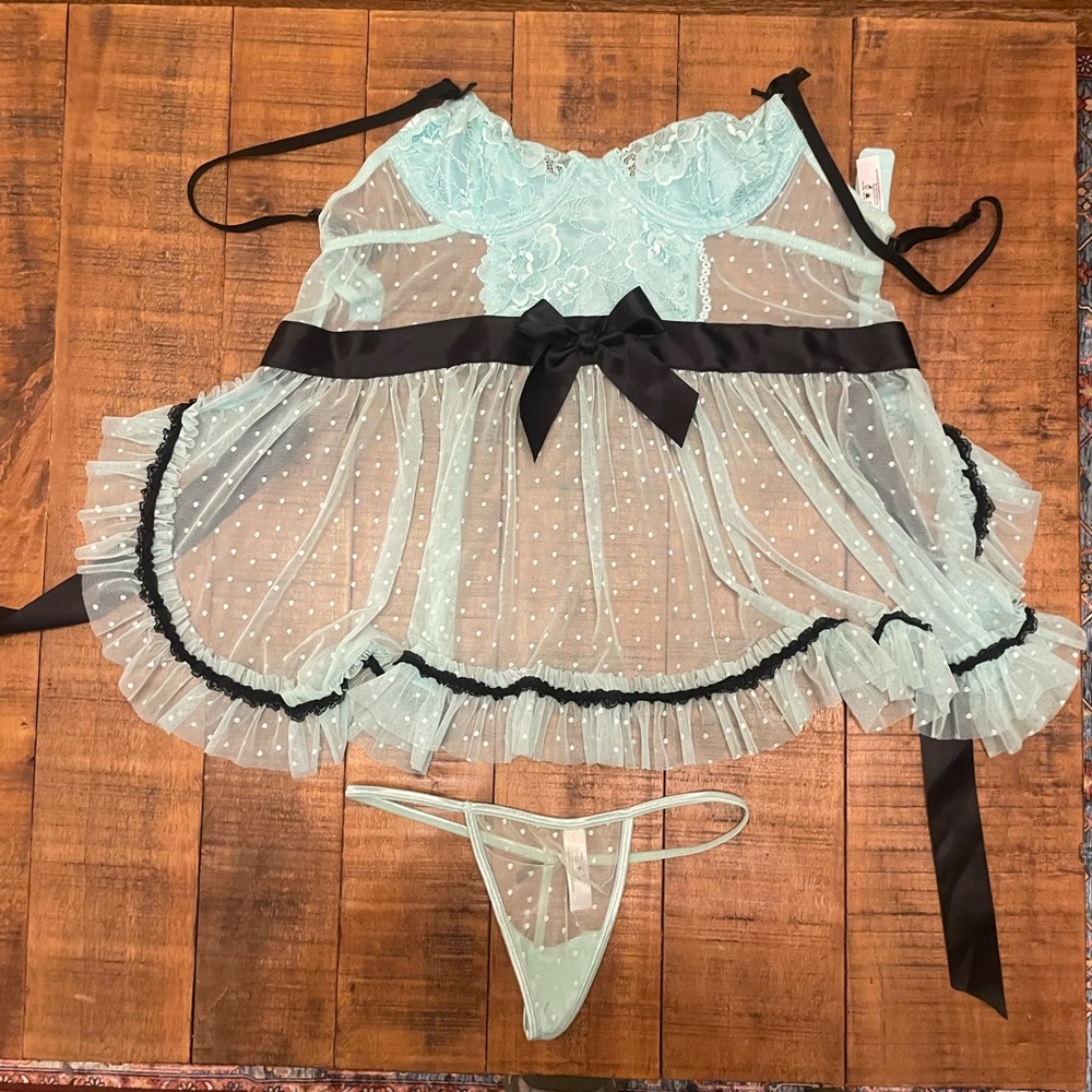 G String
Deamgirl Lace Apron Babydoll With G-
string - Picture 10 of 11